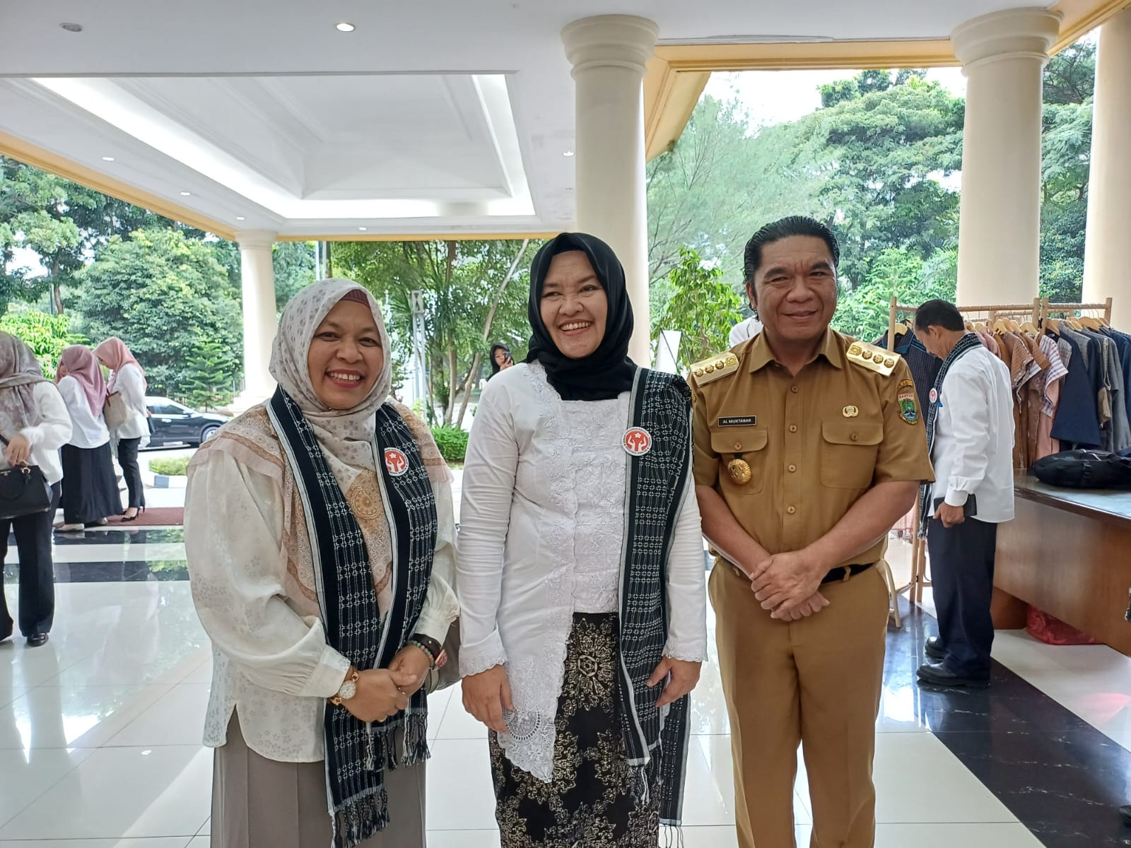 Pengukuhan Pengurus Dewan Kerajinan Nasional (DEKRANASDA) Provinsi Banten Masa Bhakti Tahun 2023-2024